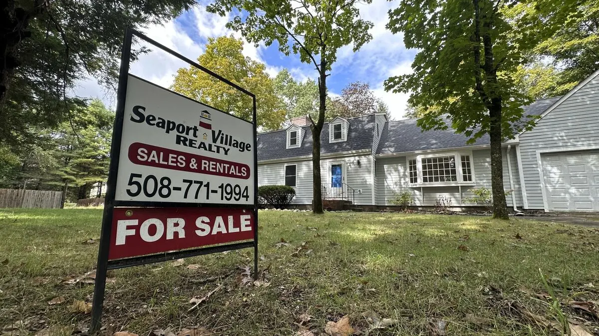 Mortgage rates in the US hit highest level since August 2025