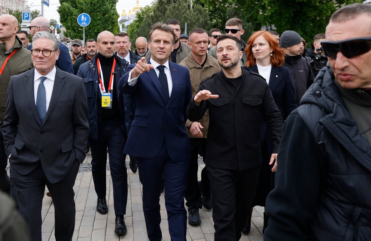 Macron: Putin's Proposal for Ukraine Talks Insufficient
