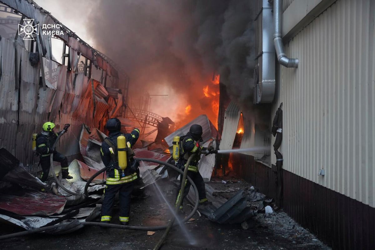 Missile Strikes Hit Ukraine as Air Defense Responds