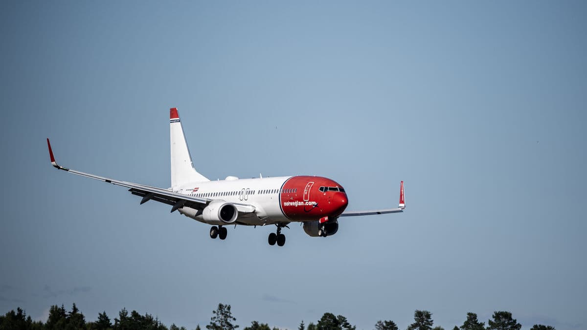 Norwegian air traffic controller strike set to disrupt flights nationwide