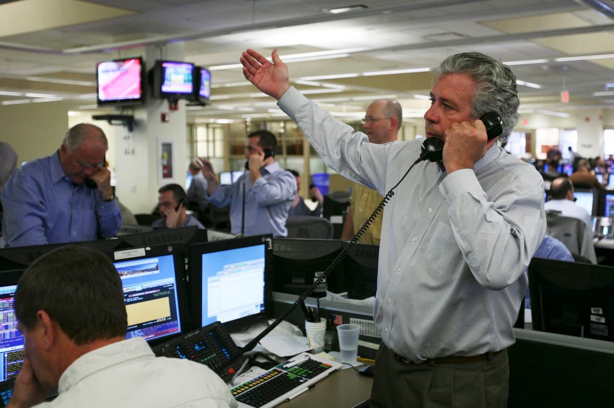 EU Delays New Bank Capital Requirements to 2027