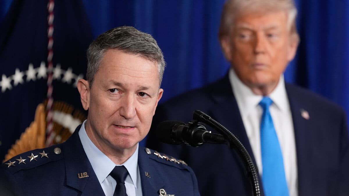 Trump denies division with Defense Secretary Dan Caine over Iran attack
