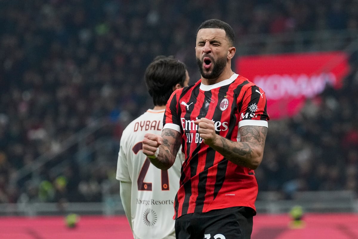 Kyle Walker Joins Burnley from Manchester City