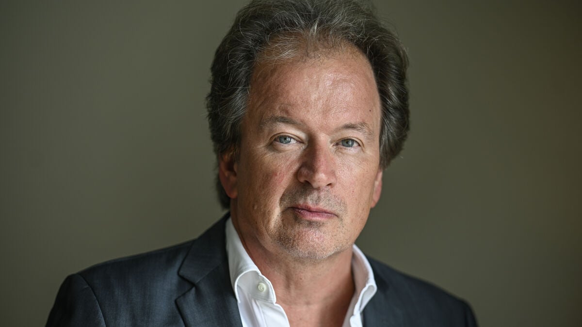 Kjell Westö new host for P1 program Seriously