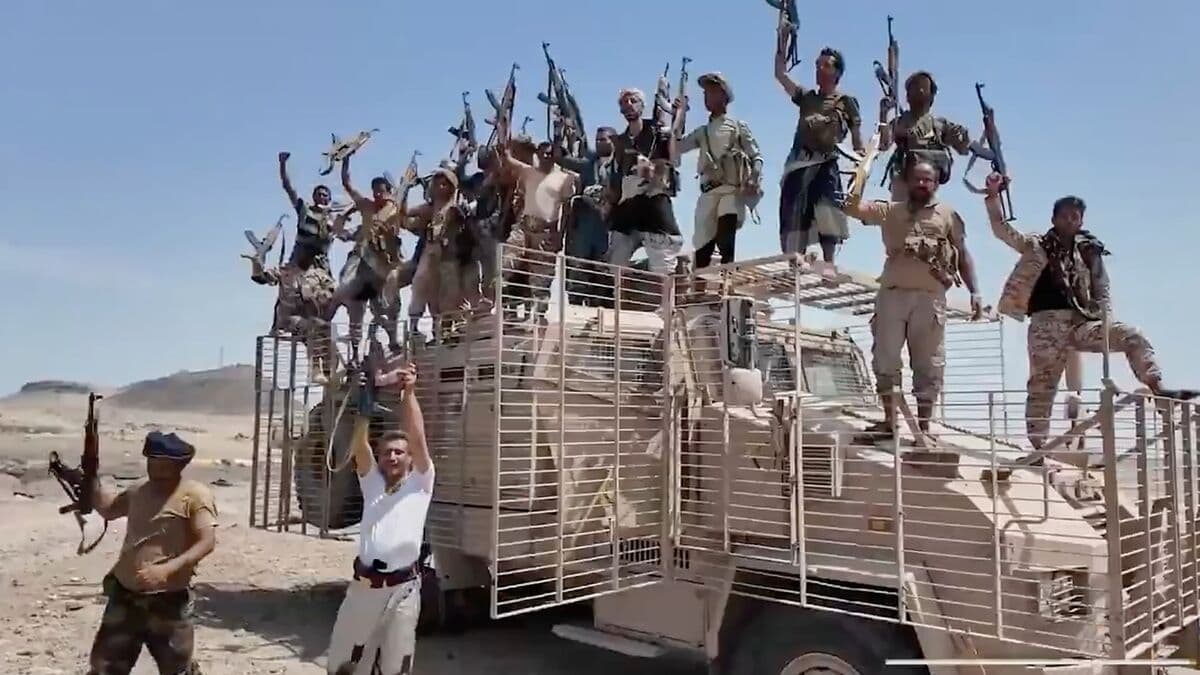 Houthi rebels say they have seized strategically important islands in the Red Sea