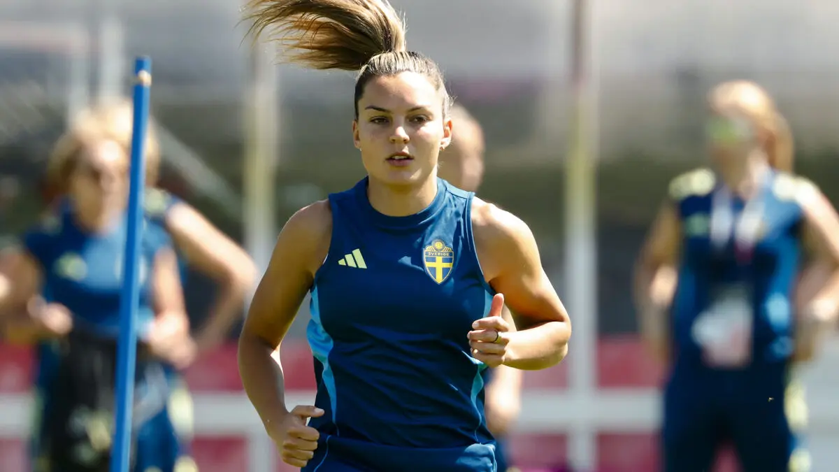 Forward of the Year: "I feel incredibly honored"