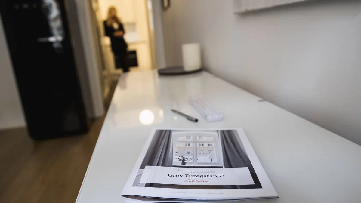 Experts: How much housing prices will rise next year