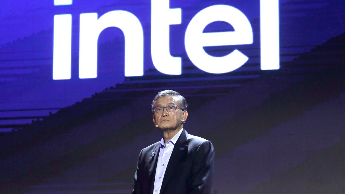 Intel Shares Plunge More Than 15% After Fourth-Quarter Forecast Falls Short of Expectations