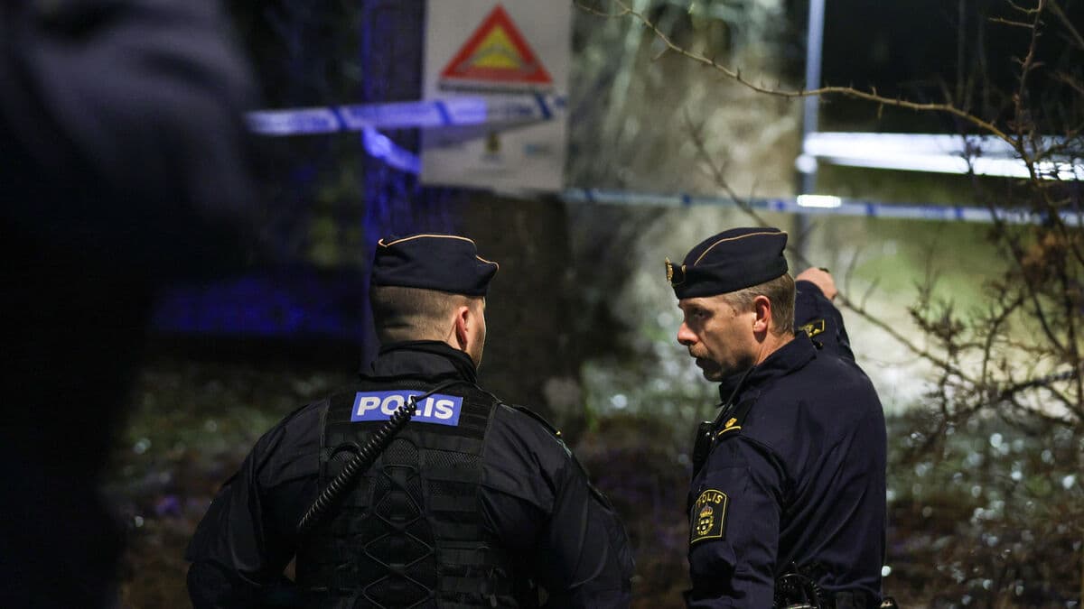 Man shot in Fagersjö in southern Stockholm