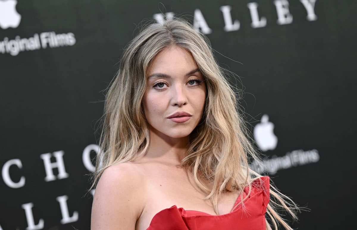 Sydney Sweeney Campaign Boosts American Eagle Outfitters Stock