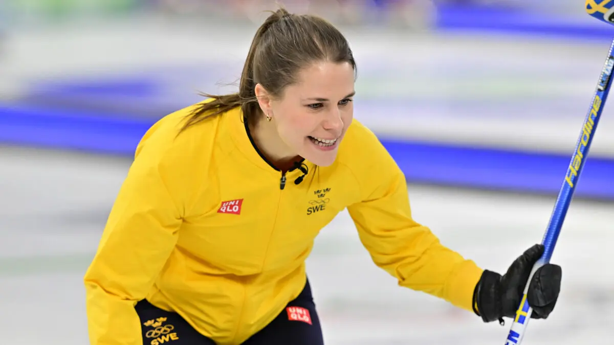 Swedish women's curling team continues winning streak