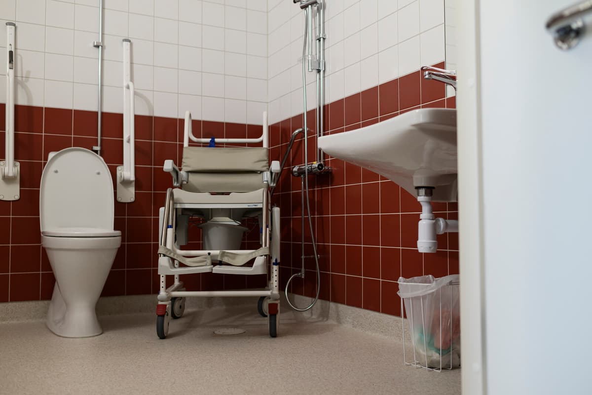 Home Care Worker Accused of Sexual Misconduct in Östhammar