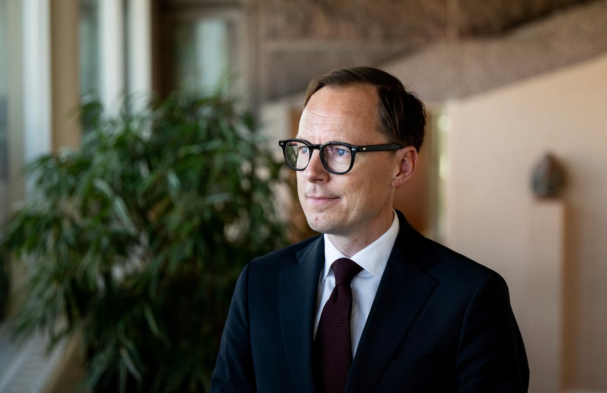 Sweden's Labour Minister Mats Persson Announces Resignation