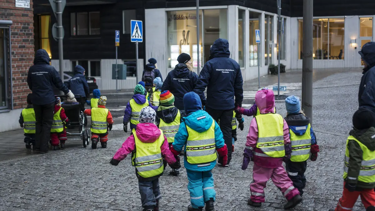 Preschool staff rating: A from parents