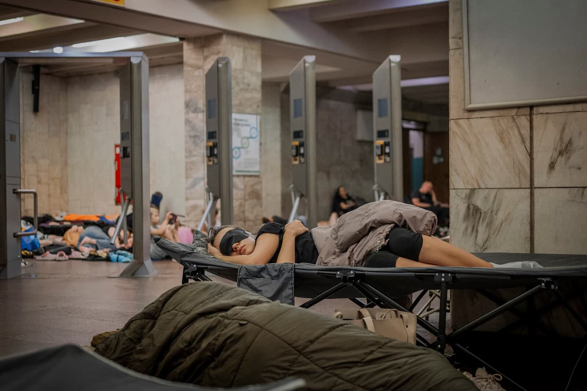 Several Injured in Russian Attack on Kyiv, Including Child