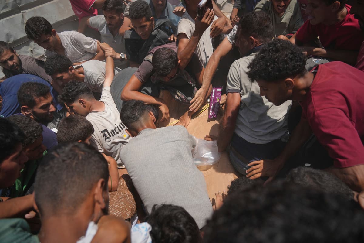 25 Palestinians Killed Seeking Emergency Aid in Gaza