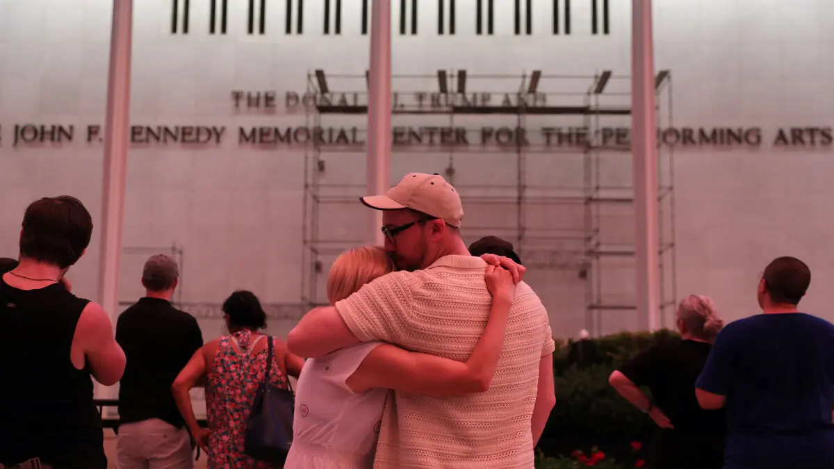 Trump's name removed from the Kennedy Center - celebration at the cultural center