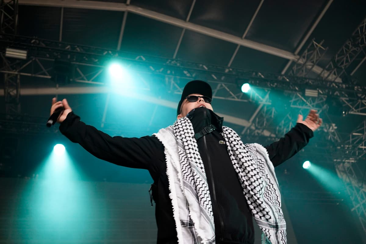 Kneecap Performs in Paris Despite Grant Withdrawal and Protests