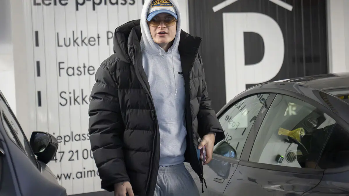 Norwegian bonus prince detained for