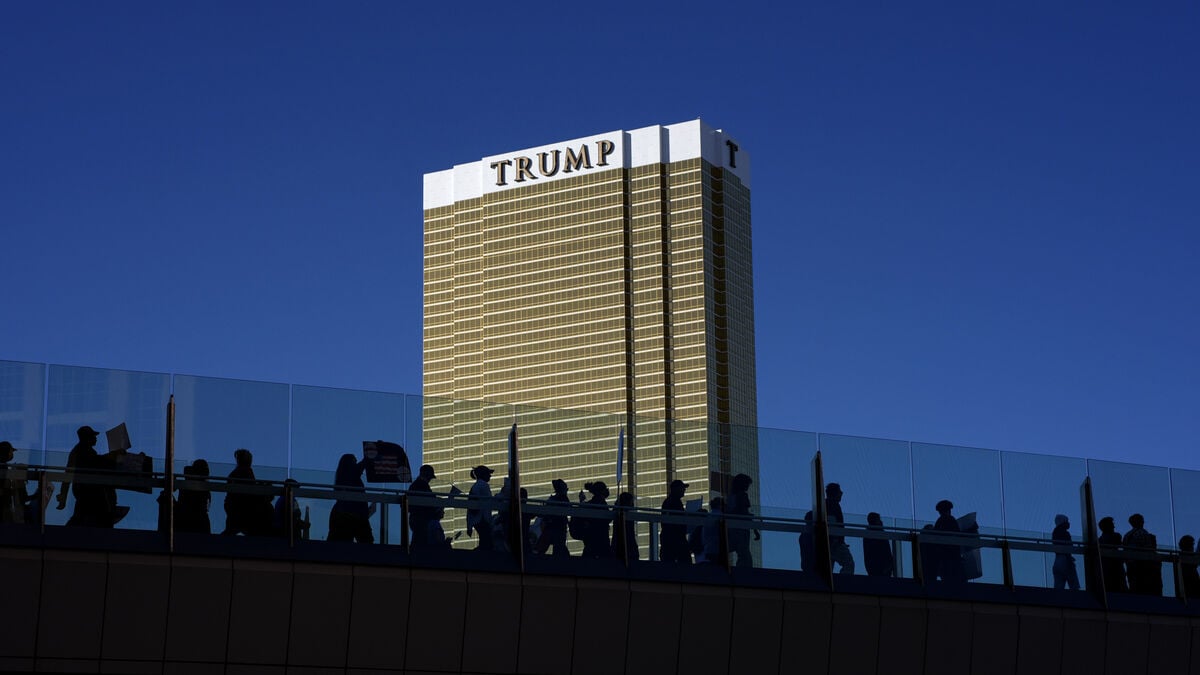 Trump's company completes first hotel in Australia at Surfers Paradise, Queensland
