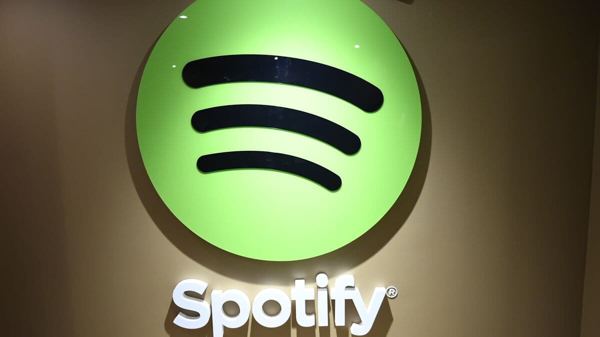 Spotify shares fall after quarterly report despite beating user and profit expectations