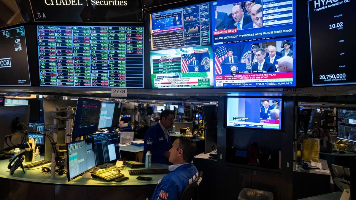 Wall Street Gains for Third Straight Day as S&P 500 and Nasdaq Rise 0.3%