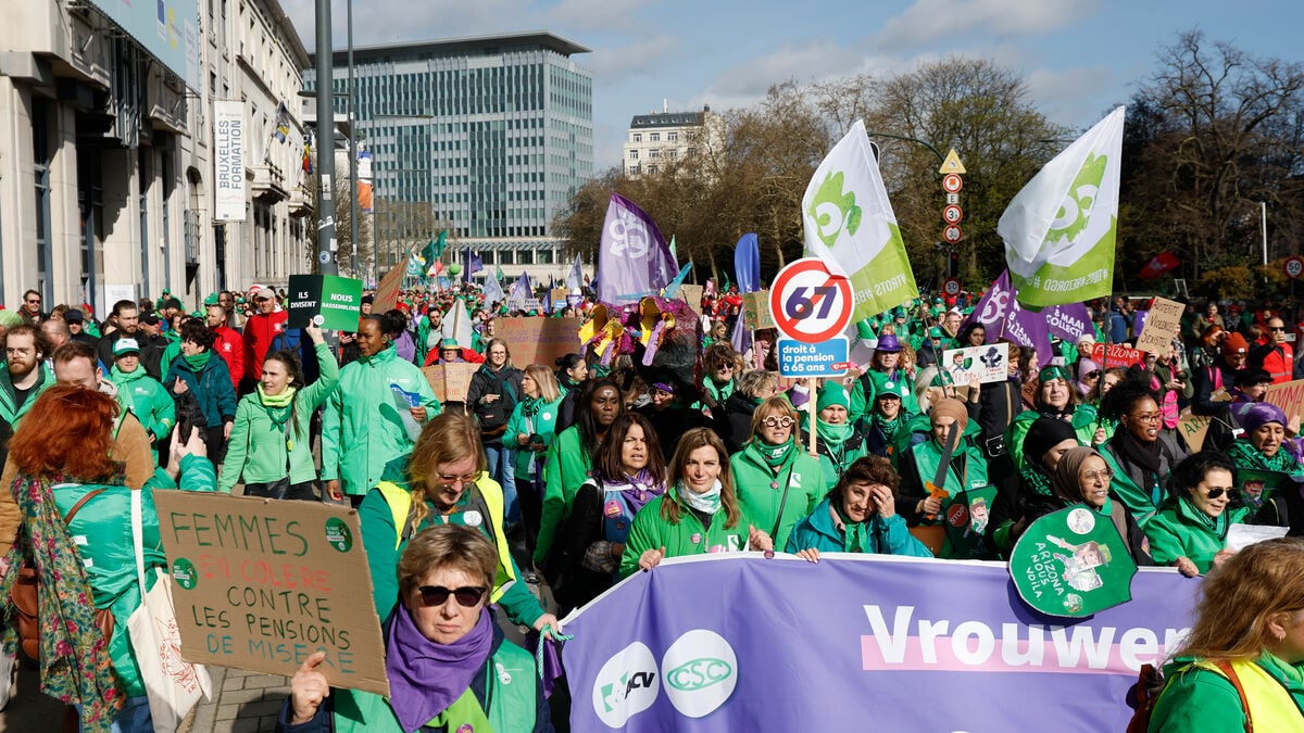 Belgium General Strike Grounds 140 Flights as Protesters Disrupt Public Transport