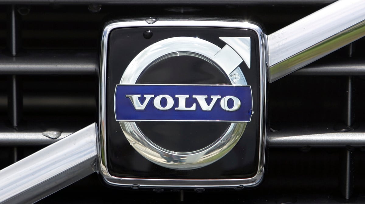 Volvo Cars Credit Rating Outlook Lowered by S&P Global