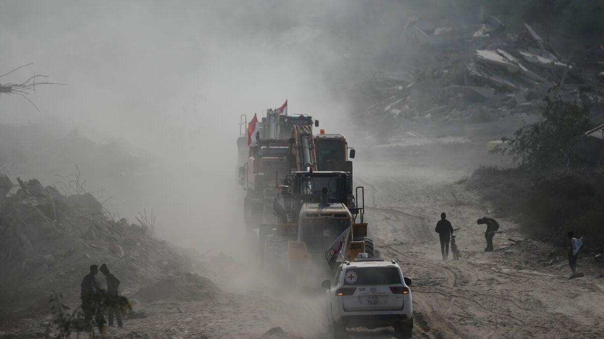 Israel returns killed Palestinians to Gaza