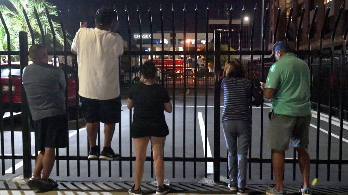 Hostages in California freed, perpetrator killed by FBI