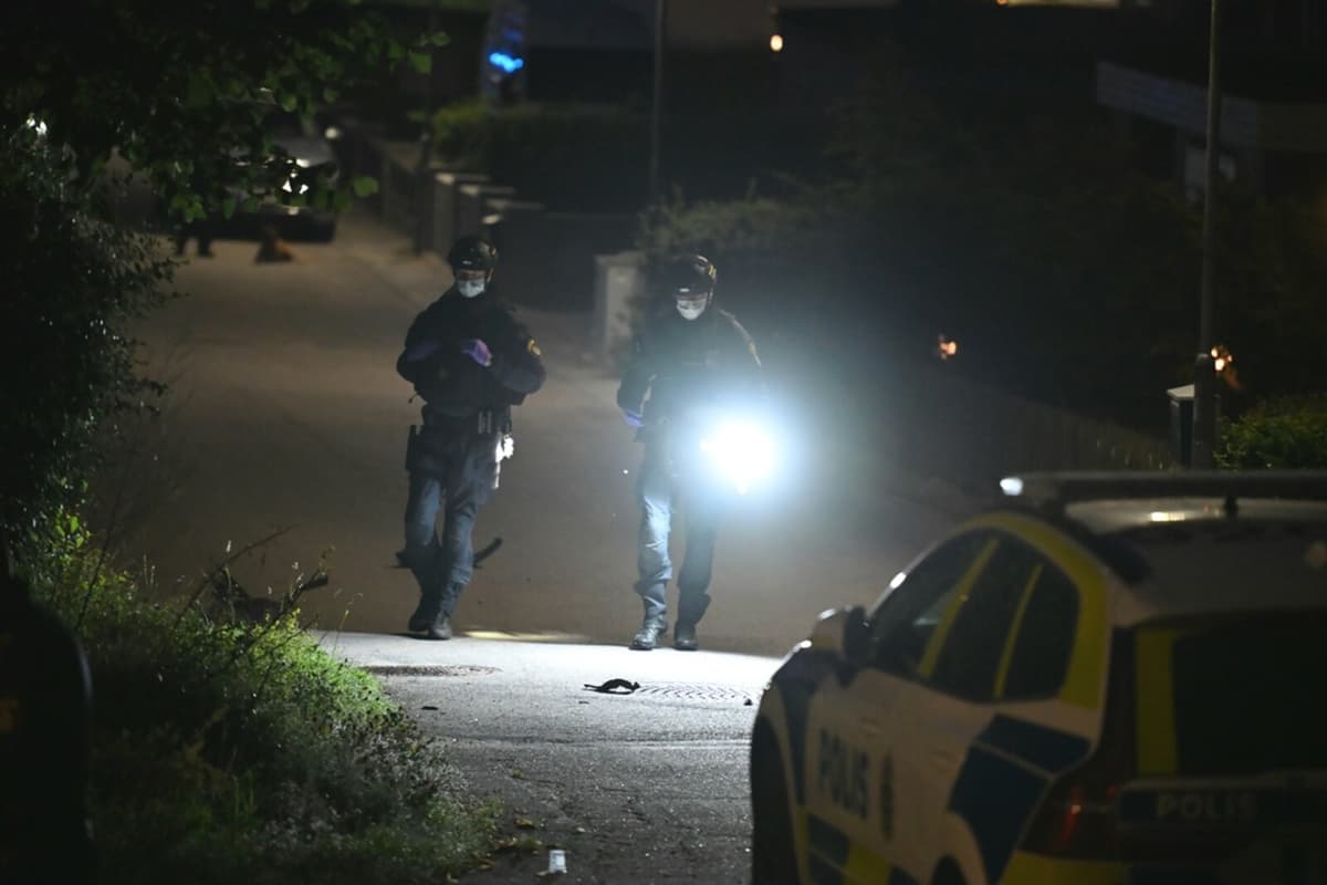 Explosion Near Car in Södertälje Residential Area