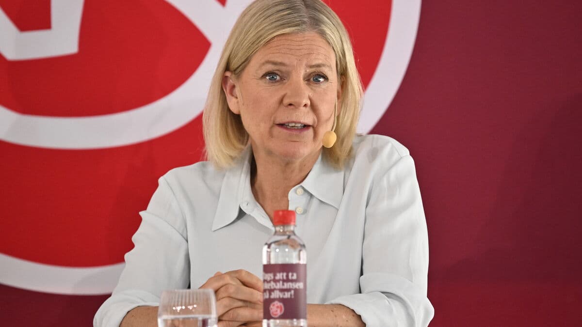 Social Democrats call for national plan to cut cancer care waiting lists