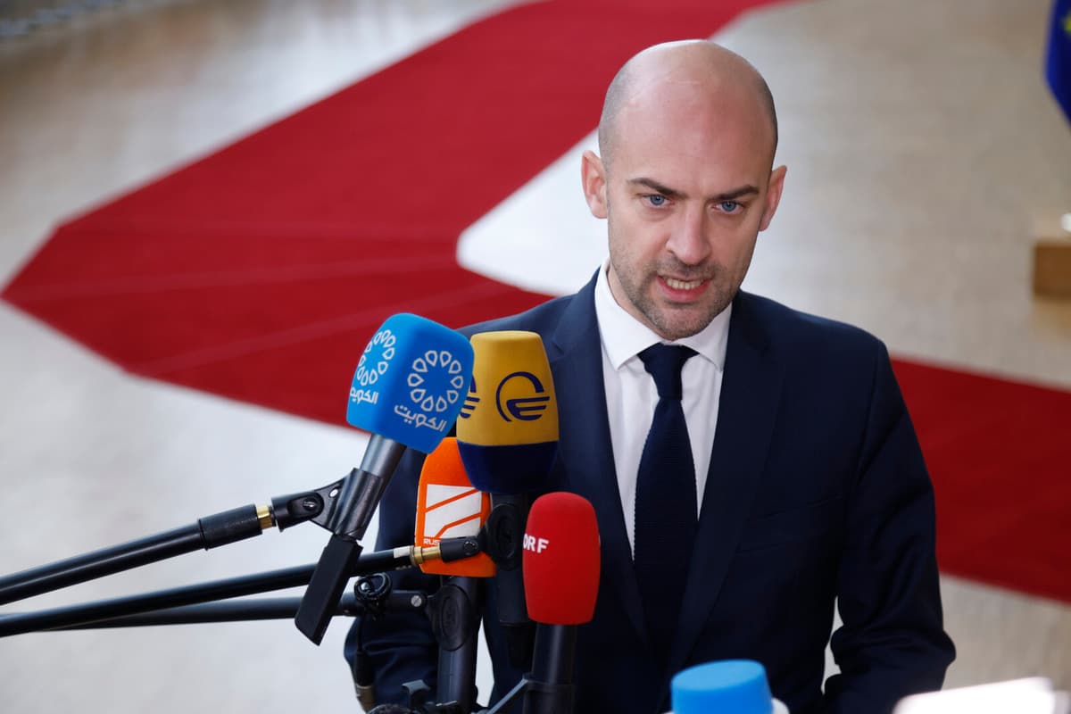 French attack on Russian influence campaign