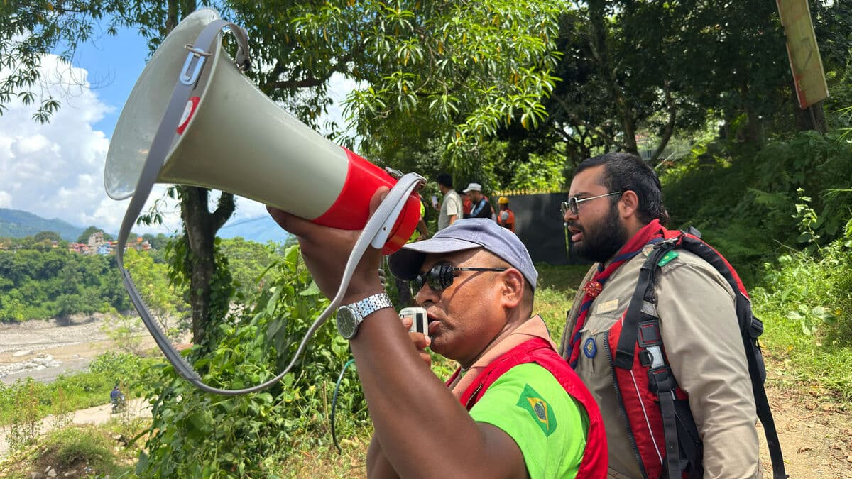 Nepal death toll rises to 579 as nearly 2,000 remain missing after floods
