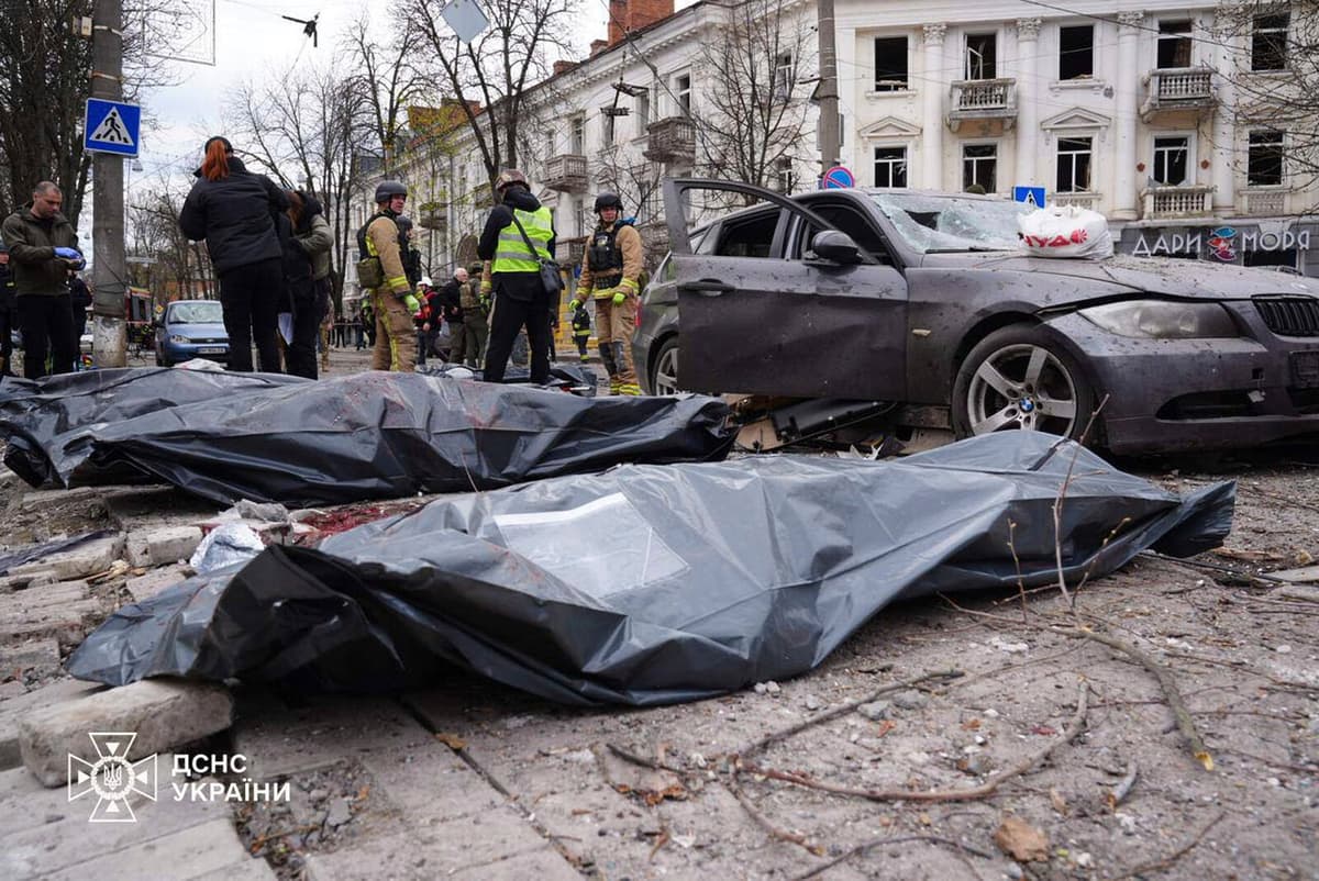 34 Dead, Over 100 Injured in Russian Attack on Sumy, Ukraine