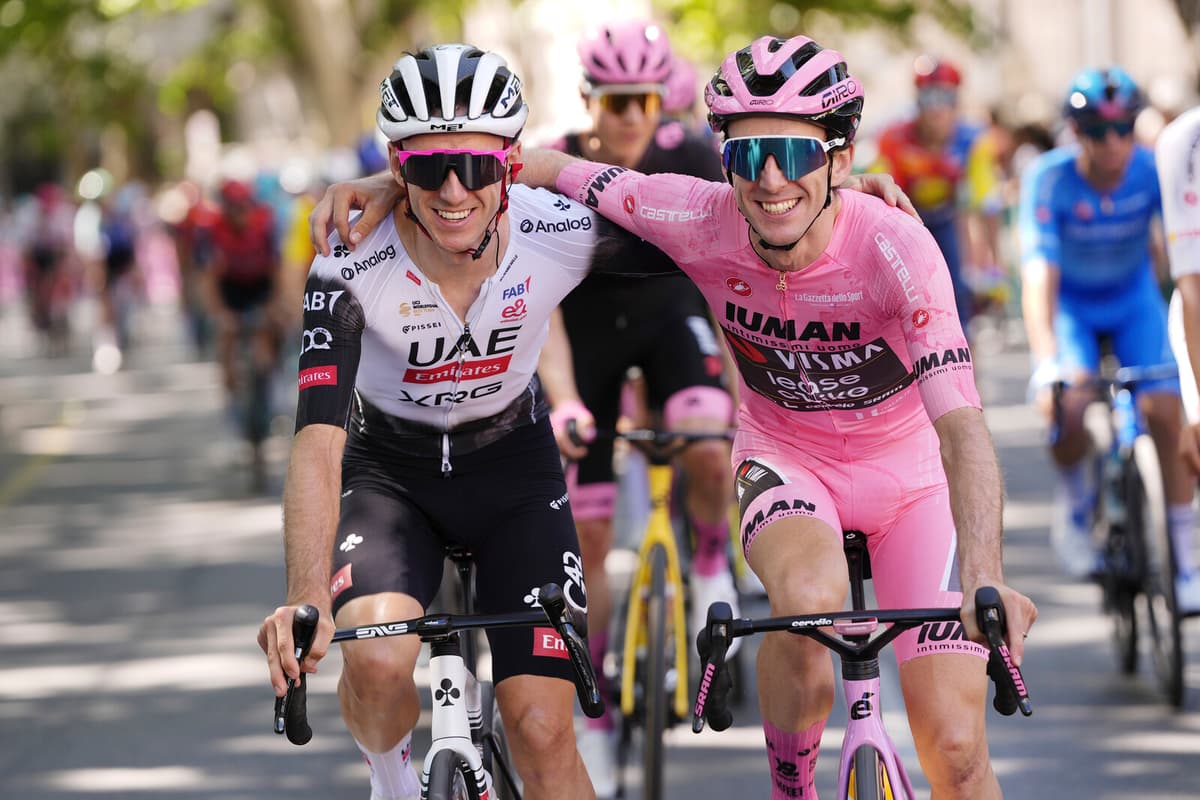 Simon Yates Wins Giro d'Italia After Papal Blessing