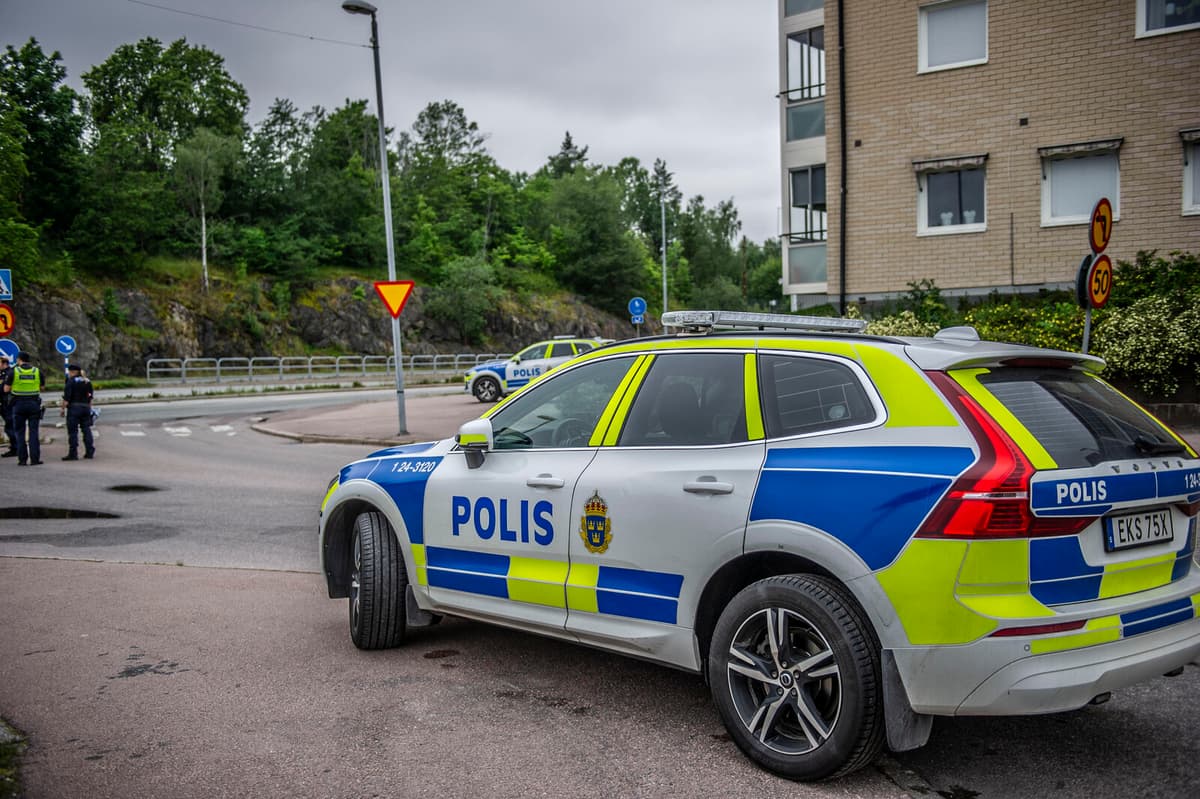 Man Dies After Being Hit by Police Car in Fagersta