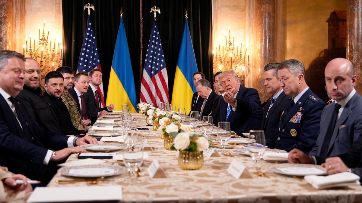 Zelenskyy Says Ukraine Has Waited Nearly a Month for US Patriot and NASAMS Missiles