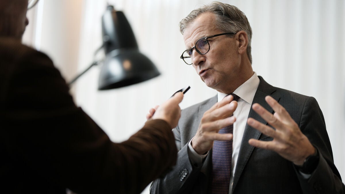 Riksbank sees risk of high inflation, signals rate hikes before year-end