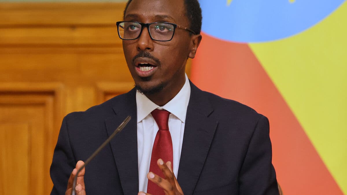 Ethiopia demands Eritrea withdraw forces immediately