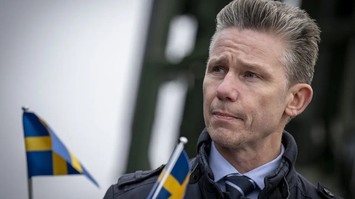 “Long-range robots absolutely necessary”