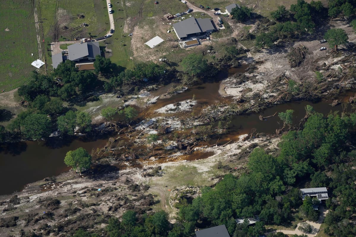 Texas Flood Search Efforts Intensify with Horses and Helicopters