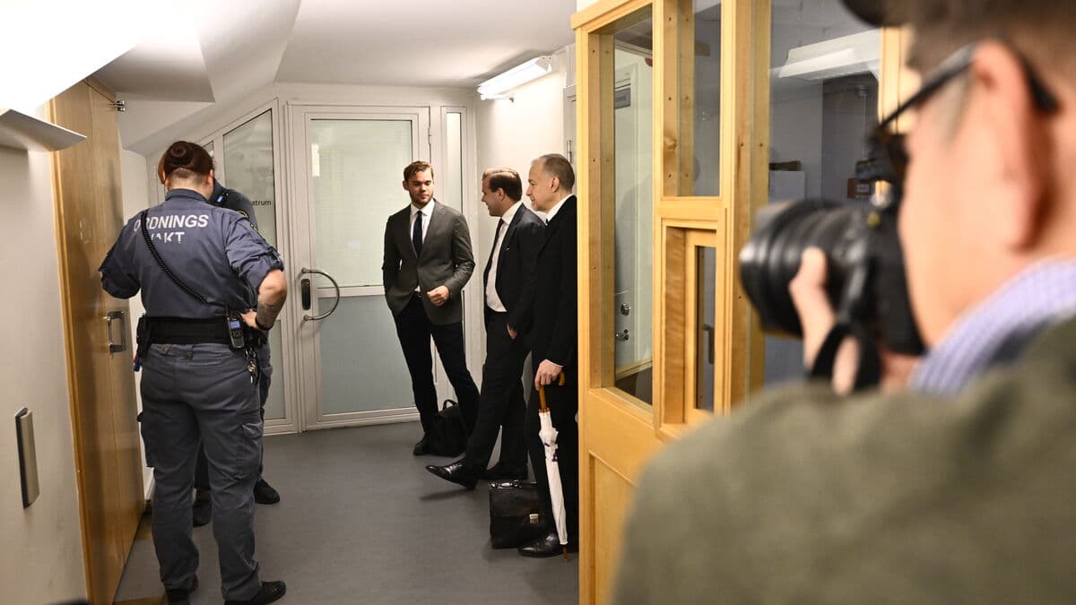 Accused Nazis claim self-defense