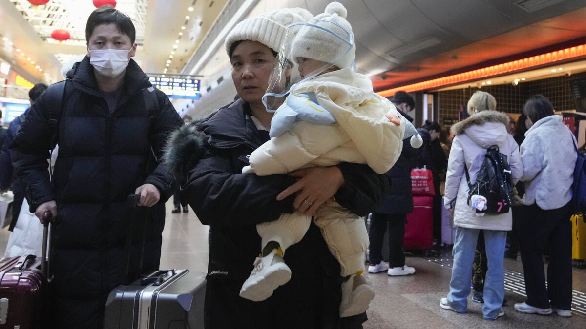 Record low number of babies born in China last year
