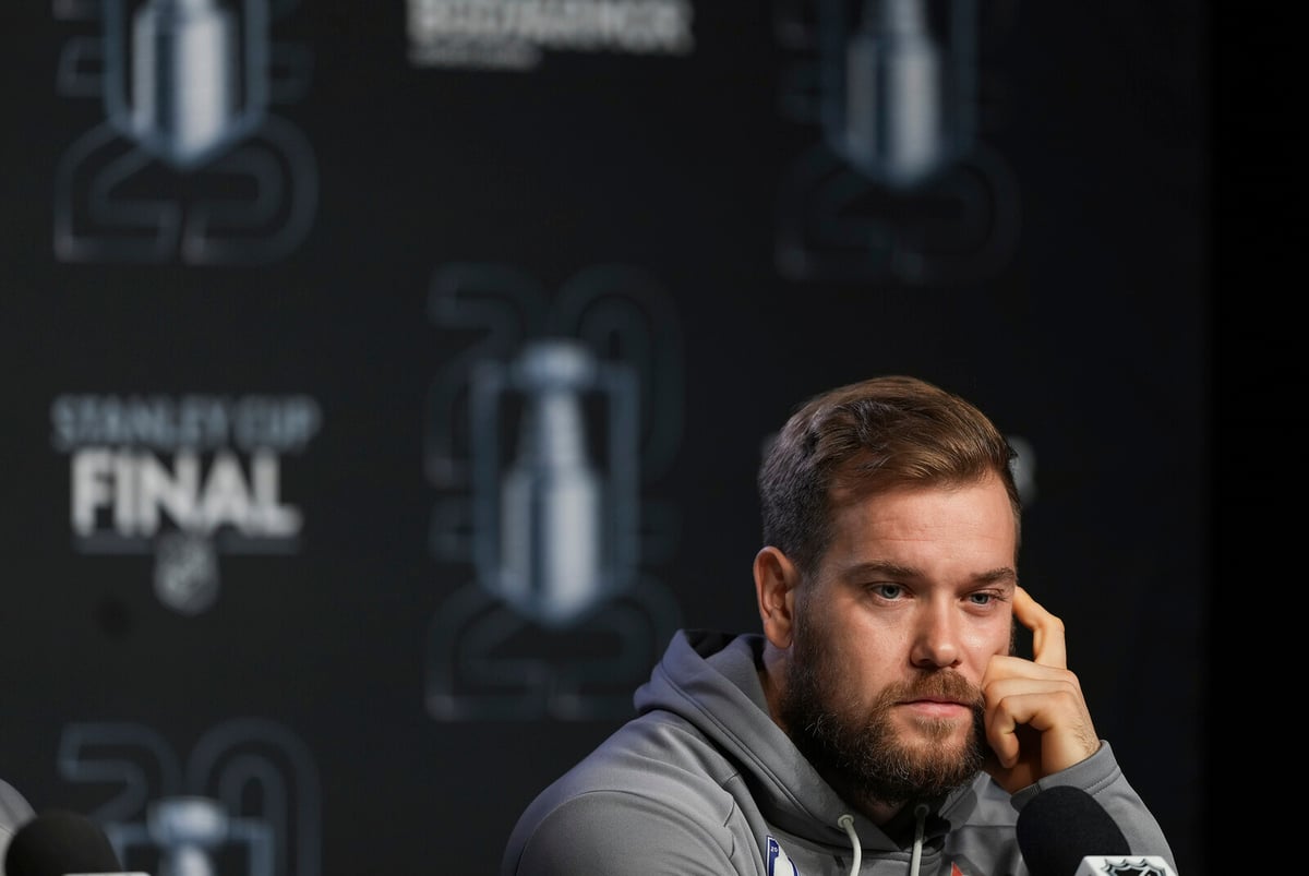 Viktor Arvidsson Traded from Edmonton to Boston