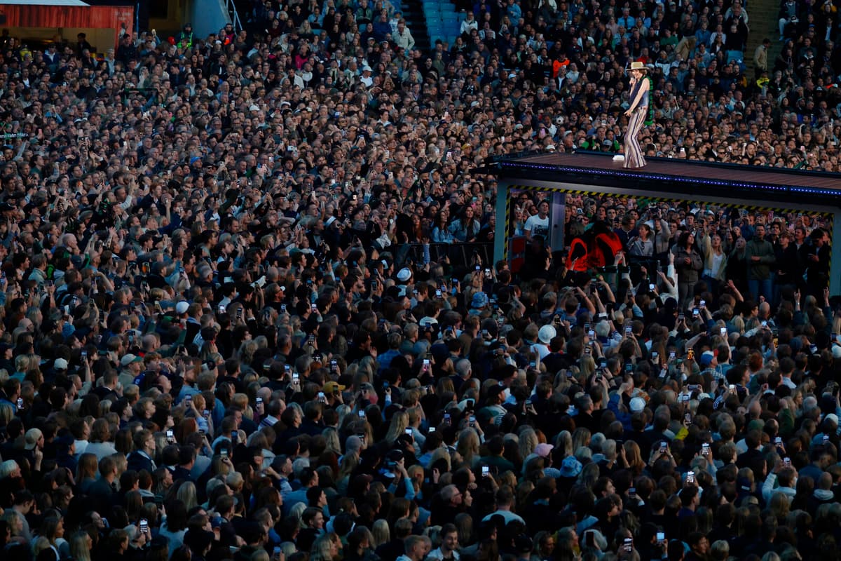 Baggage Ban for Hellström Concert Unclear for Maggio Event