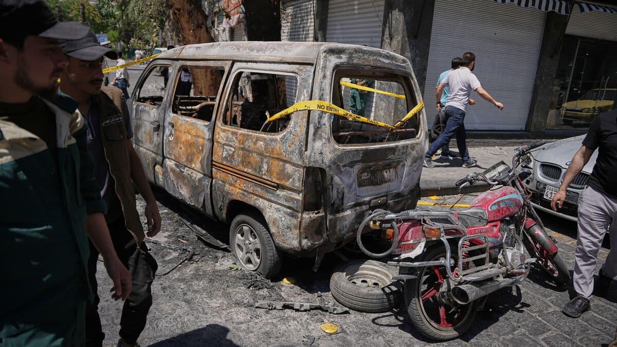 Syria says suspects in Damascus bombings had links to ISIS