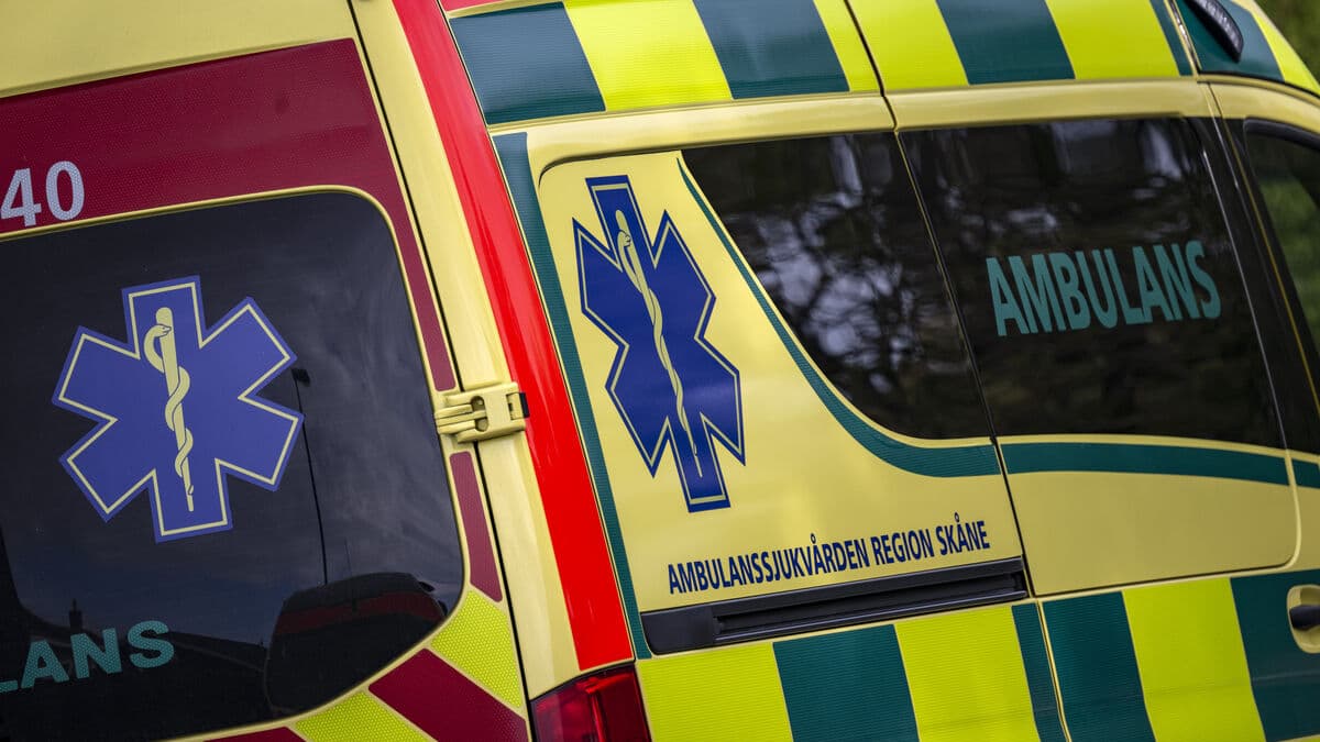 Bus crashes into ditch outside Helsingborg, several injured