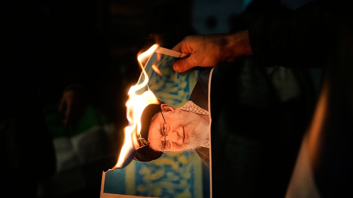 Witnesses: Overcrowded morgues and missing bodies in Iran