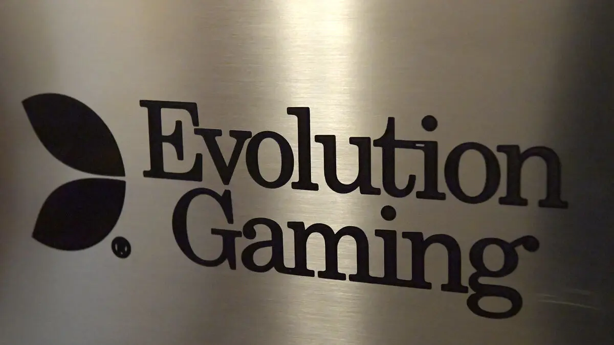 Evolution launches immediate 2 billion euro buyback of its own shares